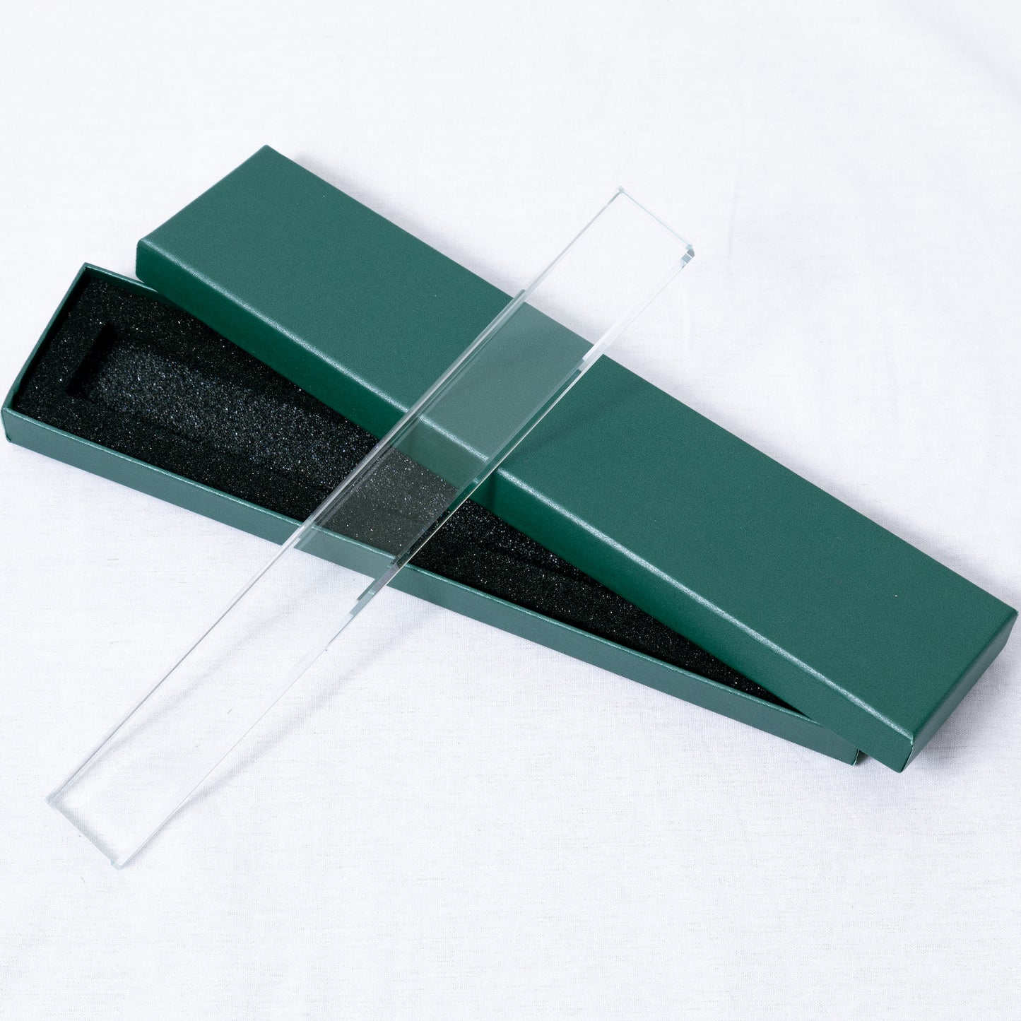 クリスタル文鎮